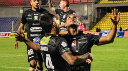 En el Once Caldas definieron los 11 titulares para jugar este lunes con Independiente Santa Fe en Bogotá