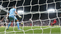 Los millones de la Premier League disparan el mercado de los clubes modestos