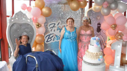 El hogar Mi Jesús de Manizales celebra la fiesta de 15 años que nunca tuvieron sus adultas mayores