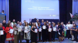 Son estudiantes de 9 a 86 años y alcanzaron tremendo logro: graduados con la Universidad de Caldas