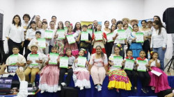 Tienen entre 7 y 14 años, y con su talento cautivan en estos municipios de Caldas, resumen con fotografías