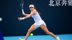 La tenista Camila Osorio da un golpe de autoridad y avanza a tercera ronda del Abierto de China