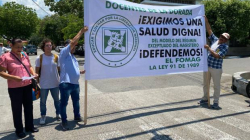  “Que el hospital nos dé, directamente, las citas médicas”; exigen maestros en paro 