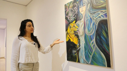 “Tomad y bebed, todos de ella”: una invitación en Manizales a la pausa a través de la cerámica y la pintura