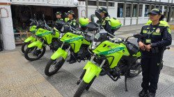 La Policía de Manizales recibe nueve motocicletas para mejorar la seguridad en la ciudad