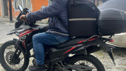 El fenómeno de los domicilios en Manizales: así es como con grupos de WhatsApp revolucionan la economía local