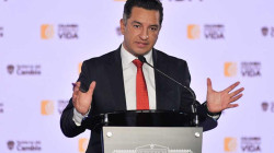 El ministro (e) de Justicia, Andrés Idárraga, denuncia ser víctima de espionaje por fuerzas del Estado