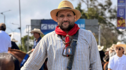 Calabazo está entrenado para echar el cuento en Caldas, los crea para que otros escuchen su relato 