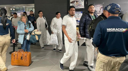 Colombia acuerda con Estados Unidos seguir haciendo vuelos para el retorno de deportados