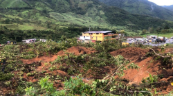 Al menos siete muertos por un alud de tierra causado por lluvias en suroeste de Colombia