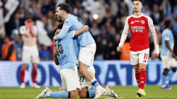 Manchester City gana la Copa de la Liga ante el Arsenal, luego de la eliminación en la Liga de Campeones