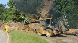 Manizales: habilitarán un carril en la vía Panamericana, tras derrumbe que bloqueó el paso vehicular