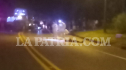 Vía Manizales - Pereira: un carro arrolló a dos personas y las abandonó, una mujer murió