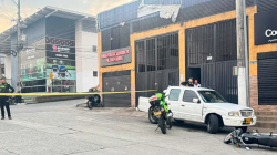 Ataque en plena vía de una capital del Eje Cafetero deja un motociclista muerto y desata operativo