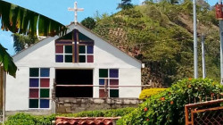 Caldas: conozca La Milagrosa, nueva capilla en La Iberia que atrae visitantes en Semana Santa