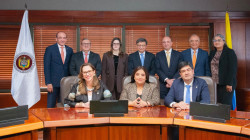 “Nos quieren ahorcar porque somos un Gobierno diferente”: Petro tras el hundimiento de la emergencia económica