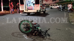 Un herido por fuerte choque entre dos motociclistas en vías de Caldas