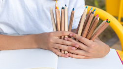 Campaña solidaria en una capital del Eje Cafetero busca apoyar procesos educativos de jóvenes