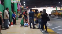 Mujer se desmayó en intercambiador de Megabús: usuarios denuncian demora en la atención y falta de respuesta