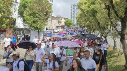 Paro de maestros abre polémica entre docentes y Gobernación de Caldas; en Manizales será un día y no dos