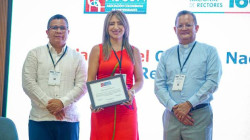  Esta reconocida Universidad en Colombia cumple 60 años, una manizaleña es su rectora