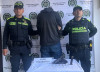 Camilo habría intentado atacar con un arma a otro hombre y amenazó a la suegra